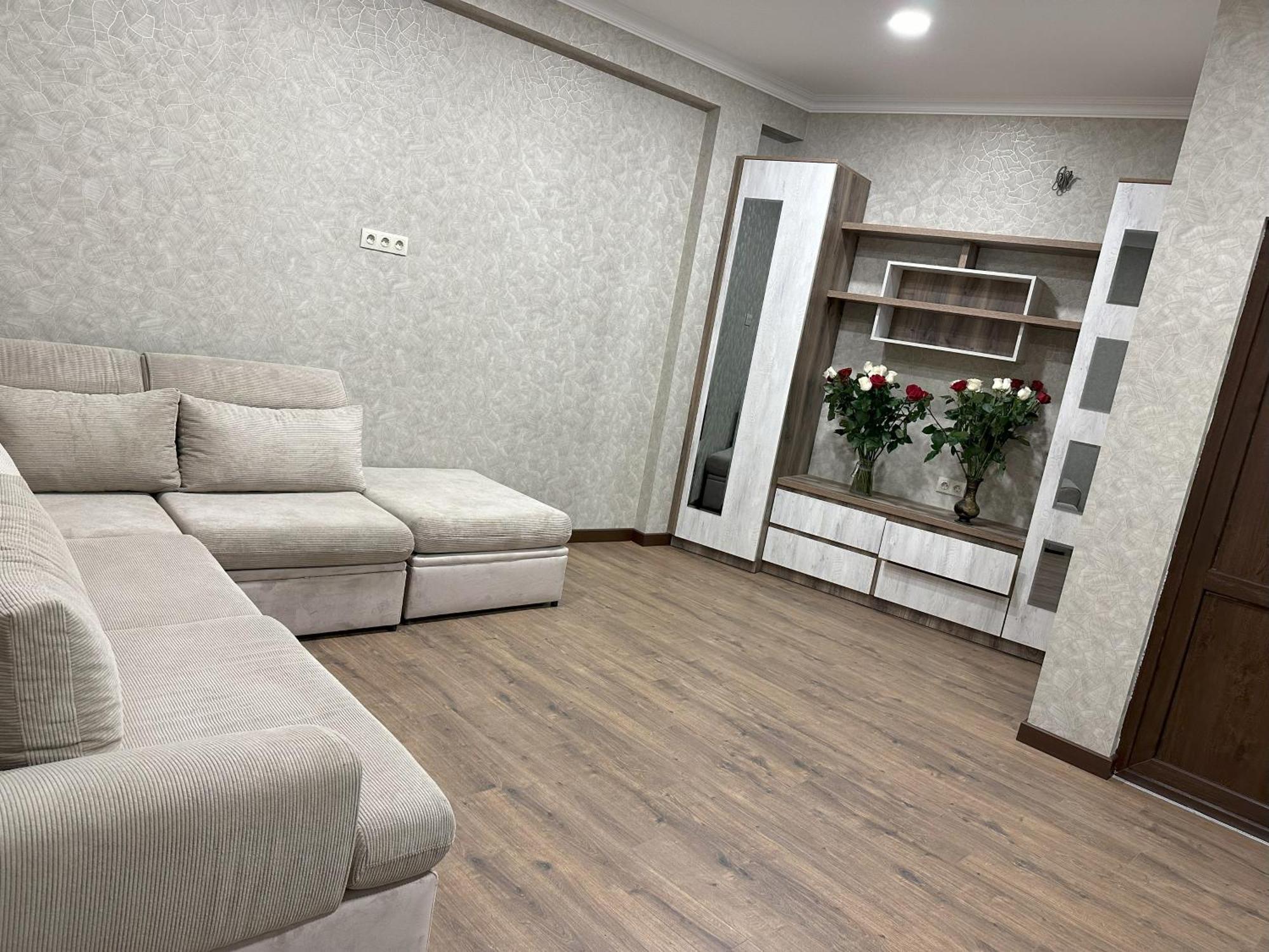 Three Palms Guest House Тбілісі Екстер'єр фото